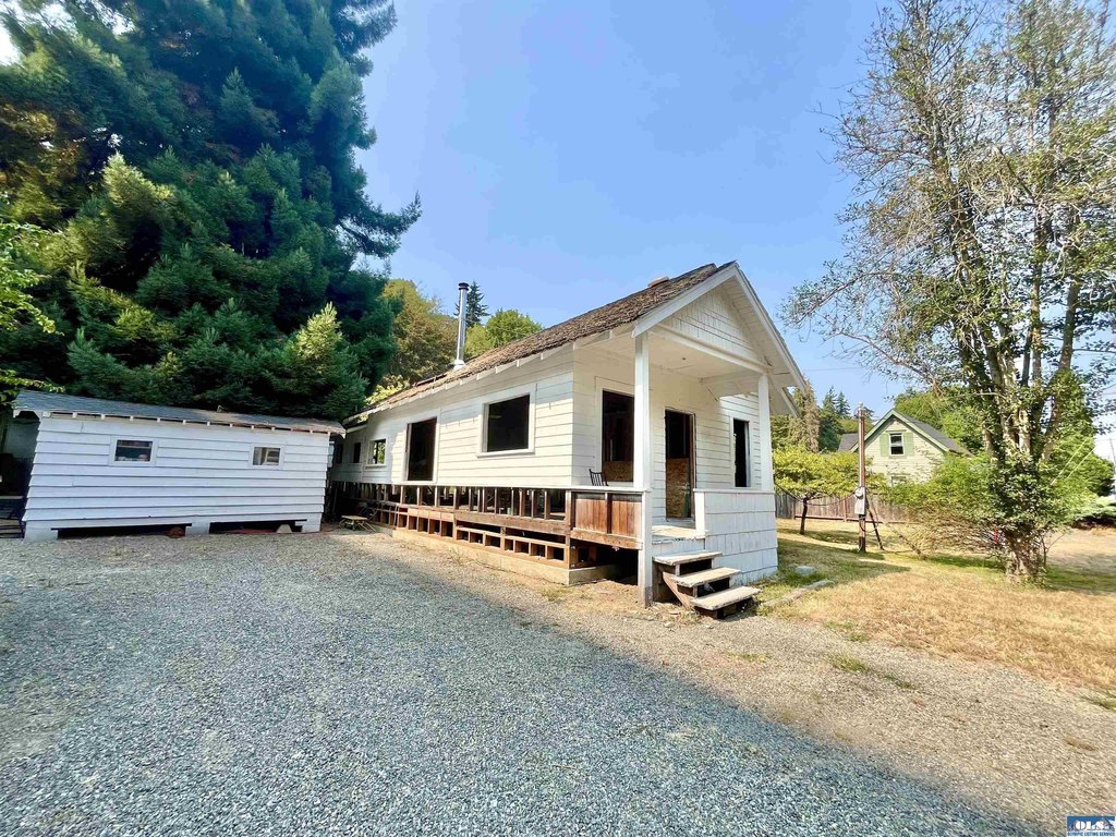 under 150K cheap property Port Angeles Washington
