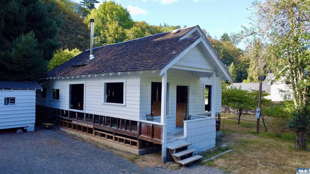 housing in Port Angeles Washington under 150000