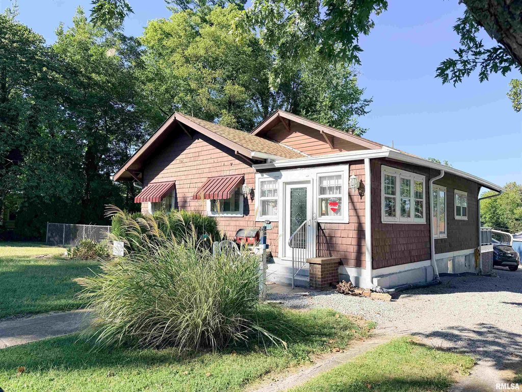 Anna house under $150,000 Illinois