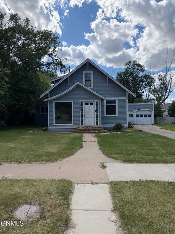 under $150,000 property in Crosby North Dakota
