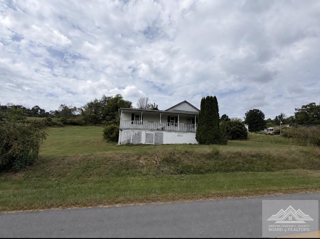 affordable house under 150K in Bluefield West Virginia