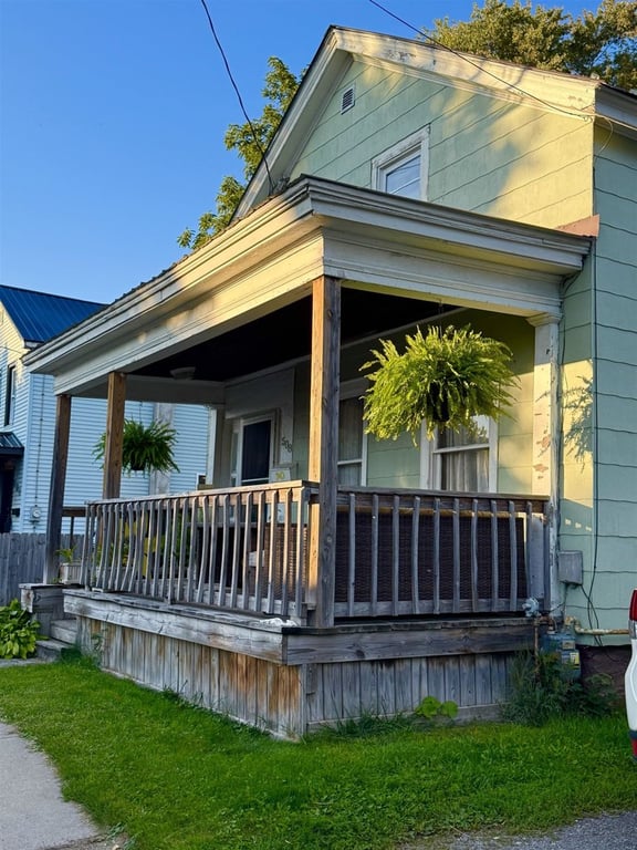 New York house under $150,000 Ogdensburg
