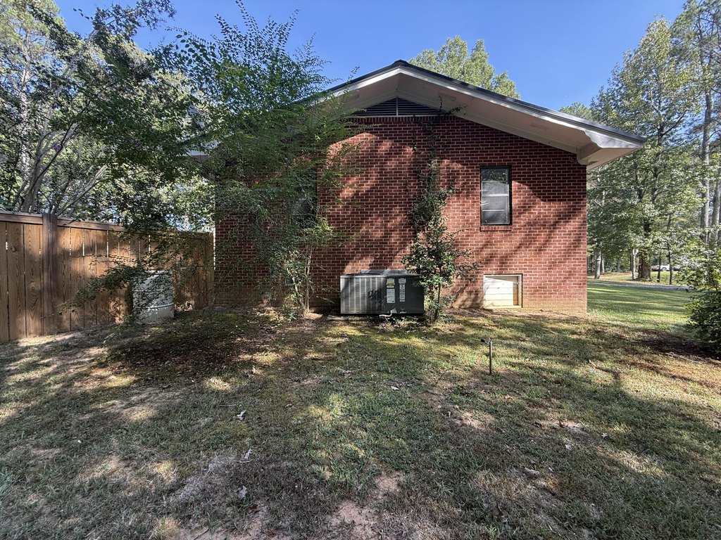 under 150K cheap property Booneville Mississippi