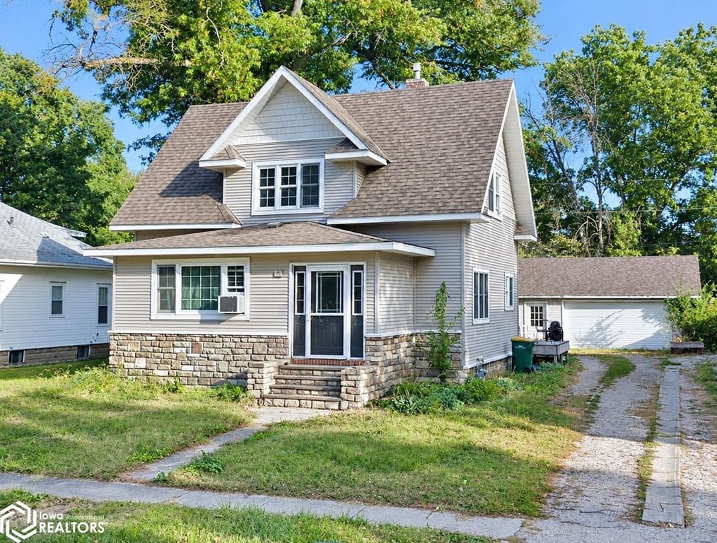 under 150000 housing Manly Iowa