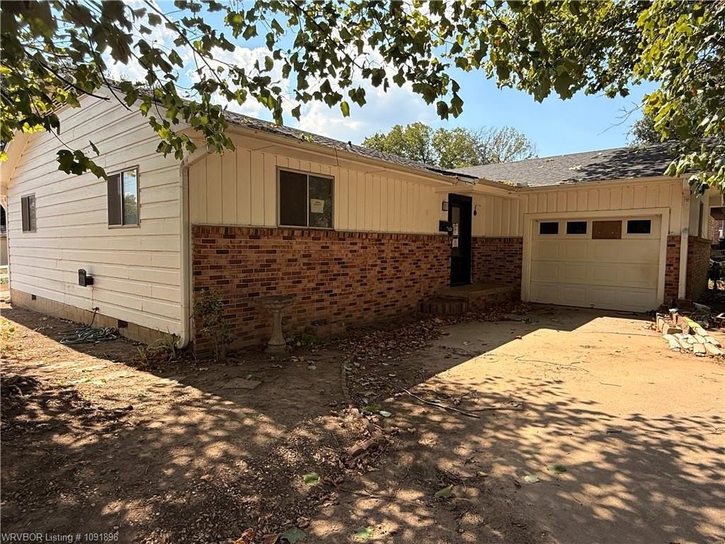 budget Van Buren Arkansas home under 150,000