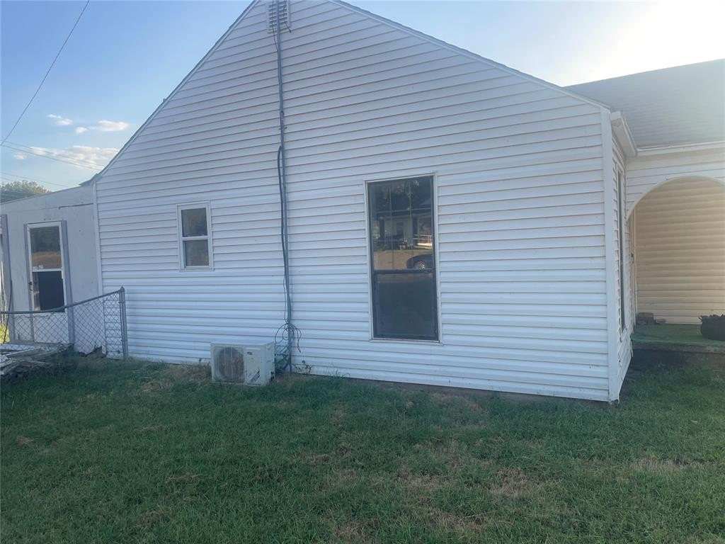 housing in Lexington Oklahoma under 150000