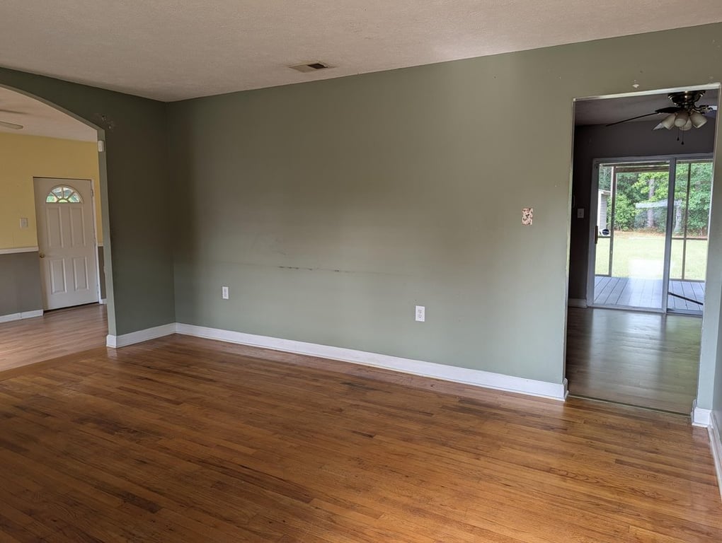 Warrenville South Carolina housing under 150,000