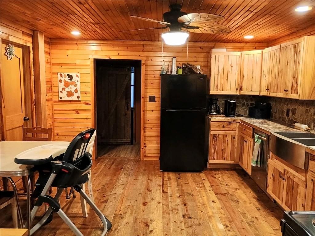 under 150,000 housing South Fork Pennsylvania