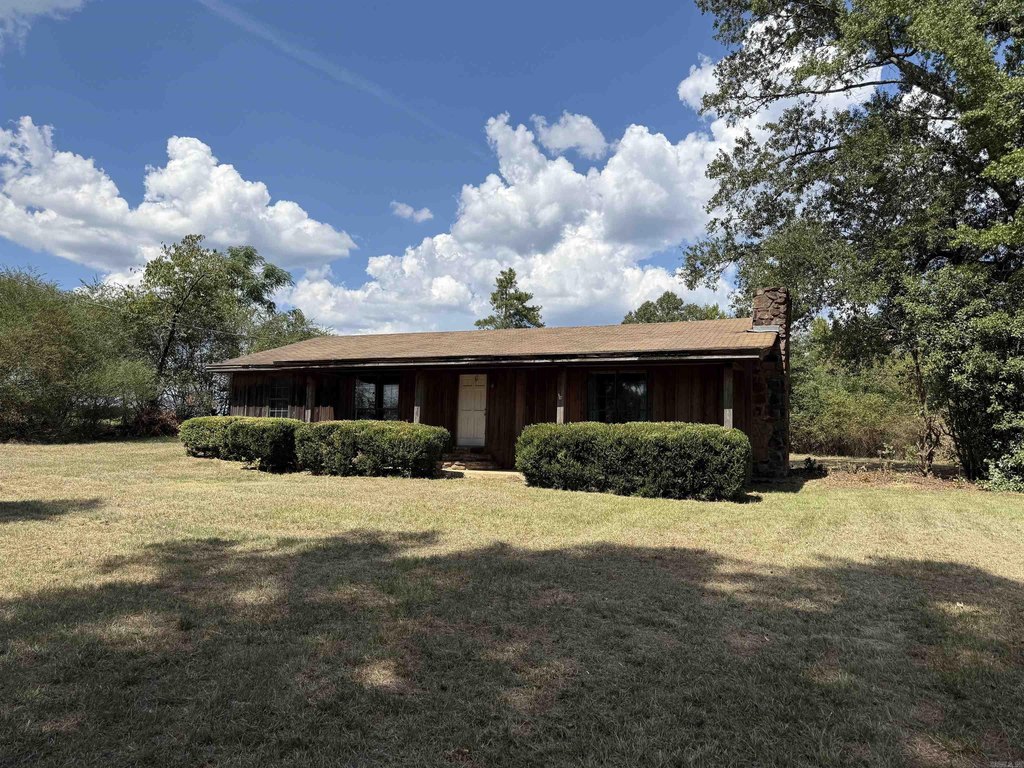 budget Warren Arkansas home under 150,000