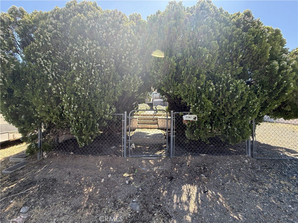 housing in Weldon California under 150000