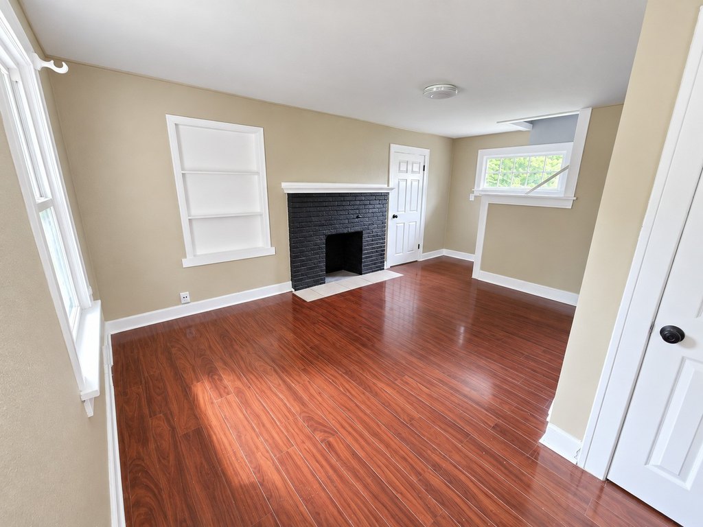 under $150,000 property in Rockford Illinois