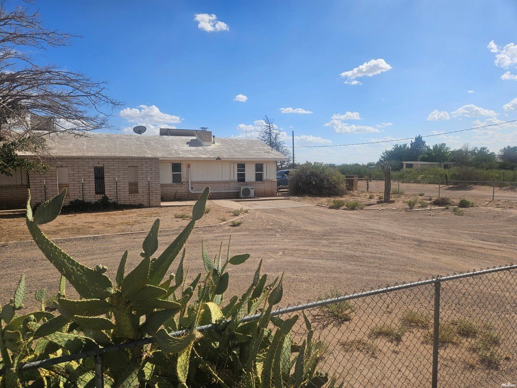 cheap housing under 150K Deming New Mexico