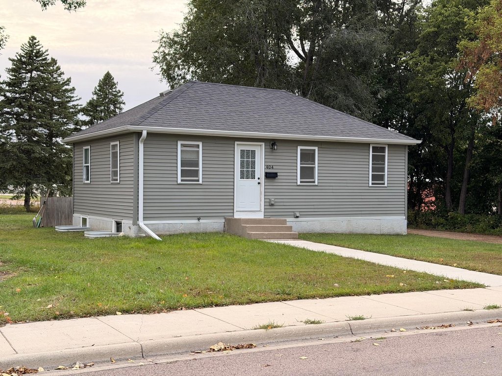 under $150,000 cheap property Marshall Minnesota