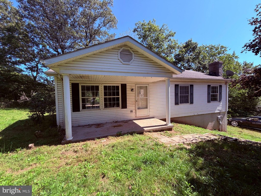 under 150000 housing Frostburg Maryland