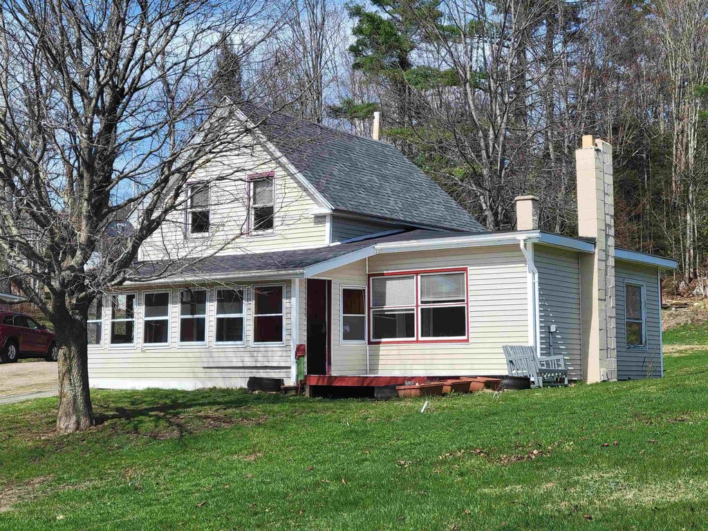 budget Milan New Hampshire home under 150000