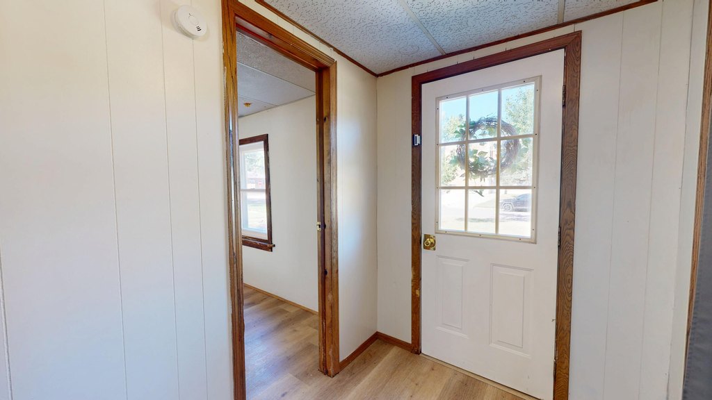 Huron South Dakota home under 150000