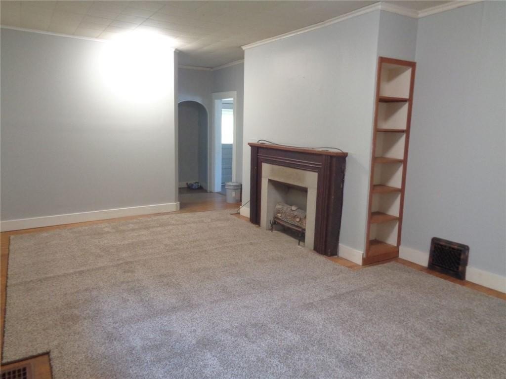 Kansas house under 150K Pittsburg