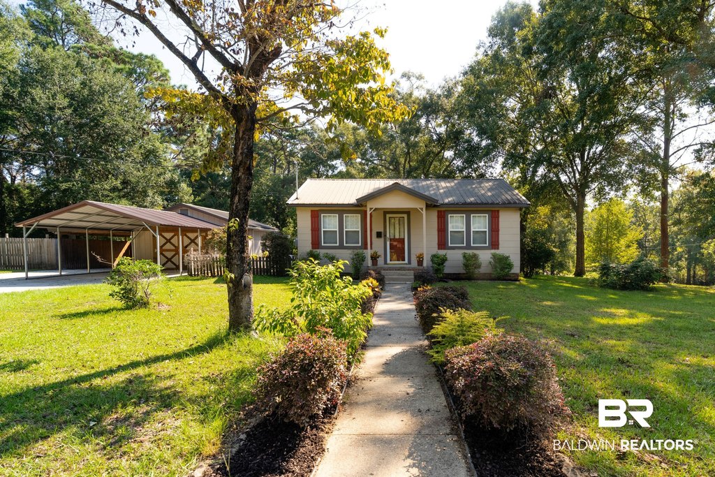 under 150,000 home budget Chickasaw Alabama