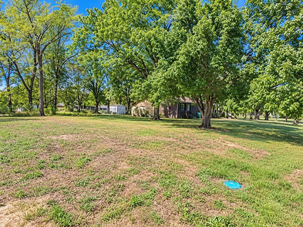 Everton Missouri home under 150,000