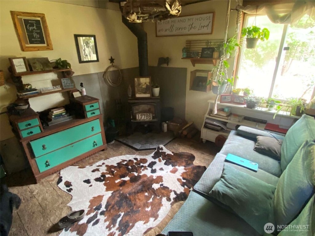 property under $150,000 in Oroville Washington