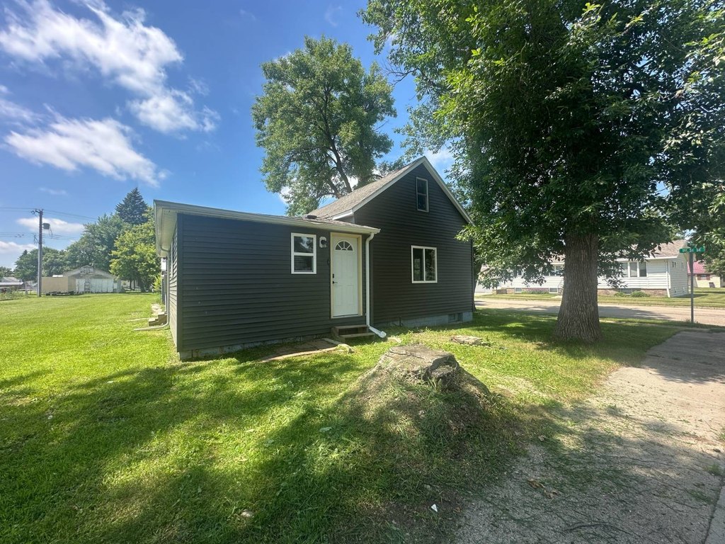 under 150000 housing Kulm North Dakota