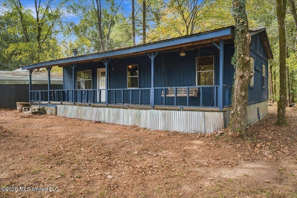 under $150,000 cheap property Como Mississippi