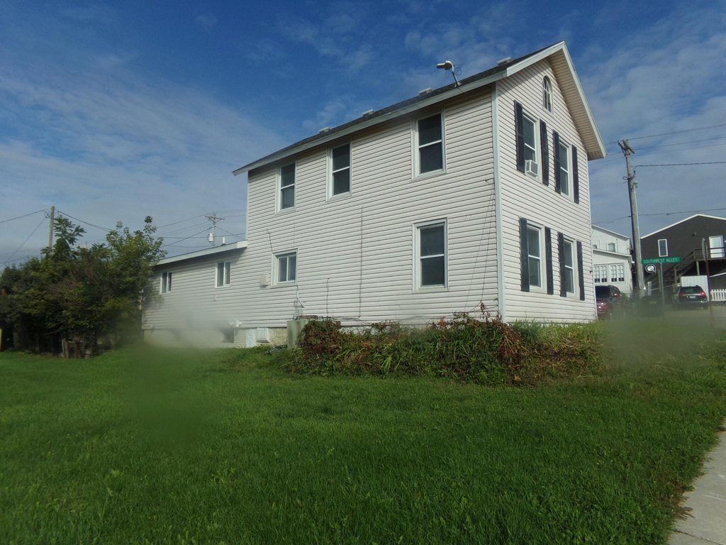 under 150,000 home budget Spring Grove Minnesota
