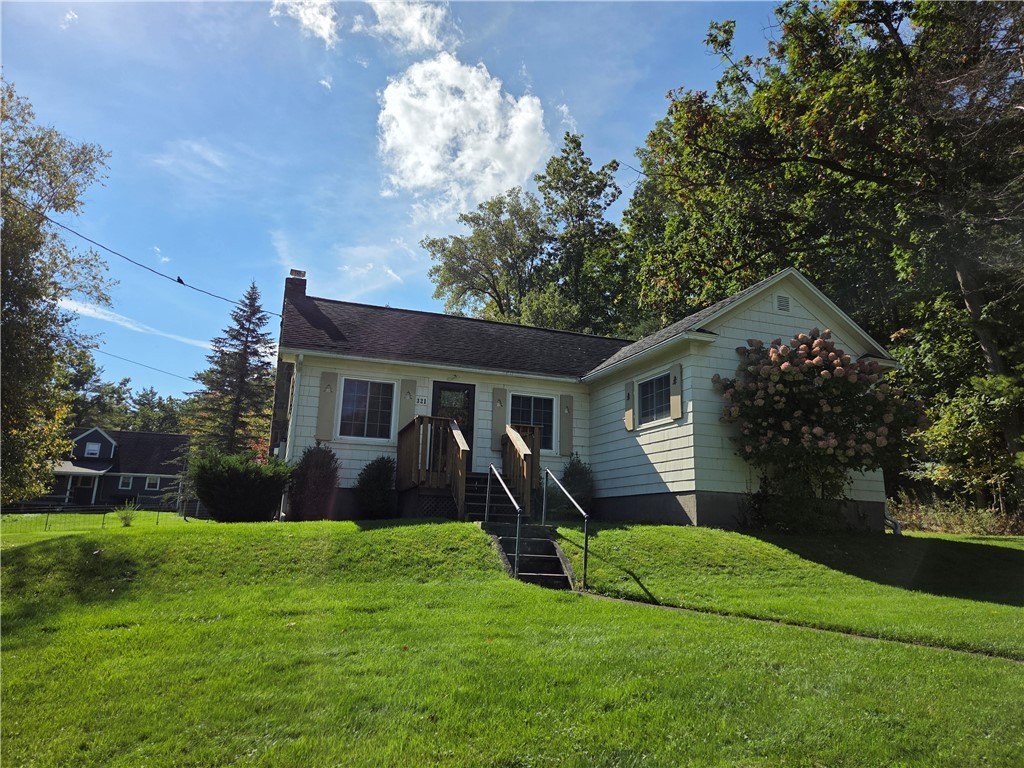 Elmira house under 150K New York