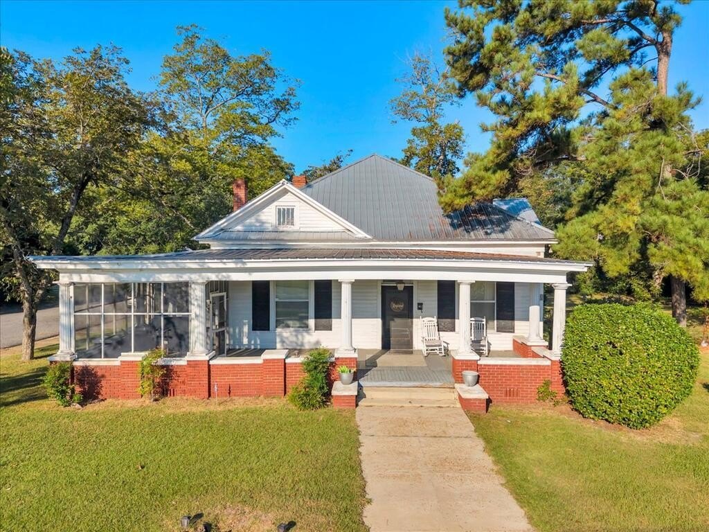 Cordele Georgia housing under 150000