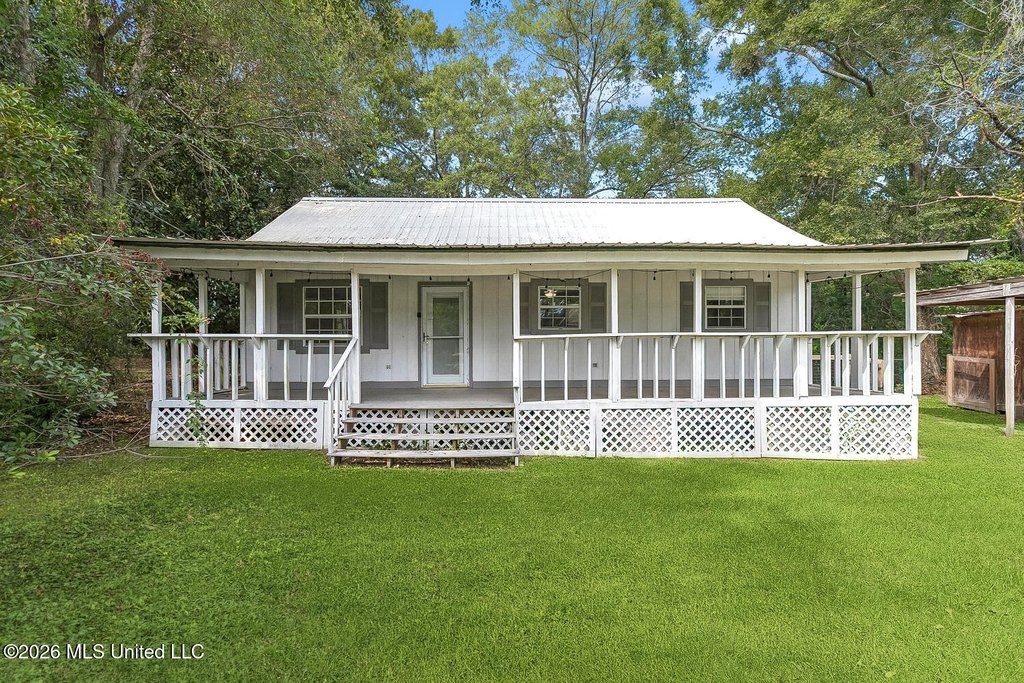 under 150000 housing Carriere Mississippi