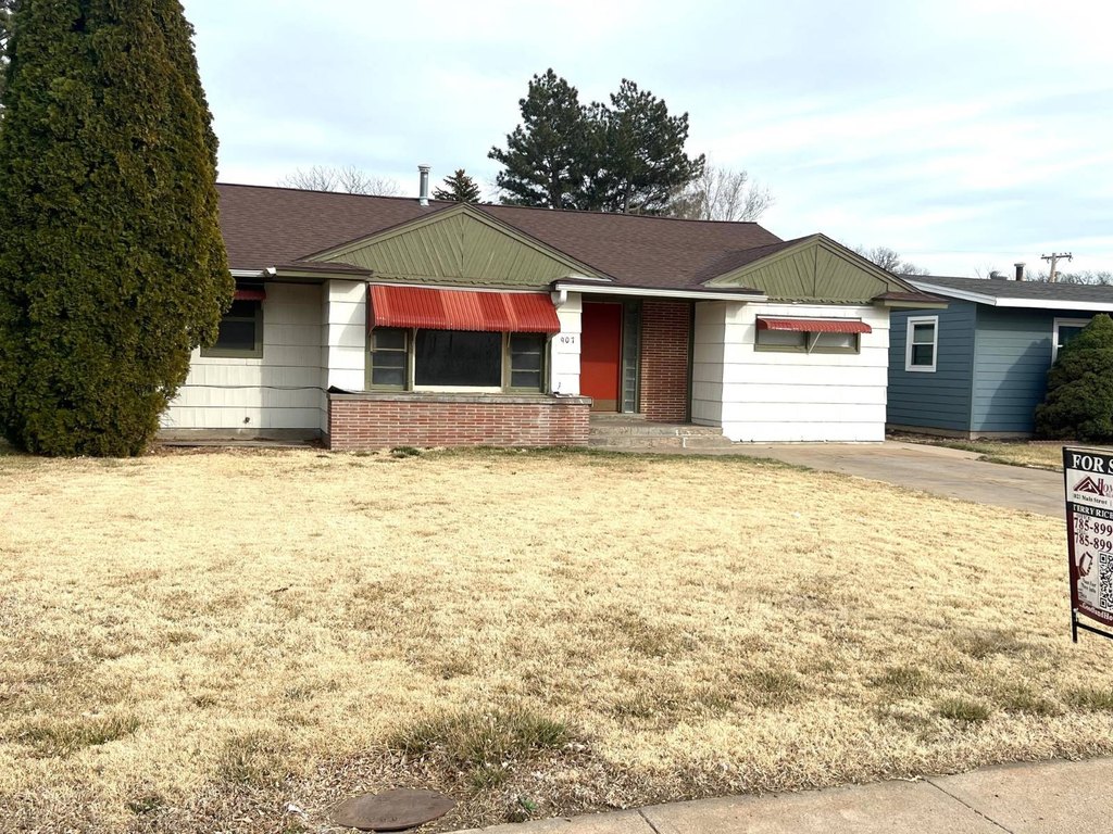 property under 150K in Goodland Kansas