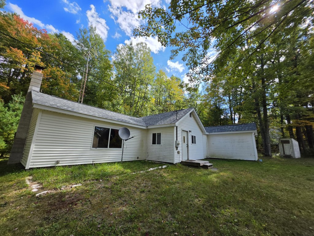 budget Fairview Michigan home under 150,000