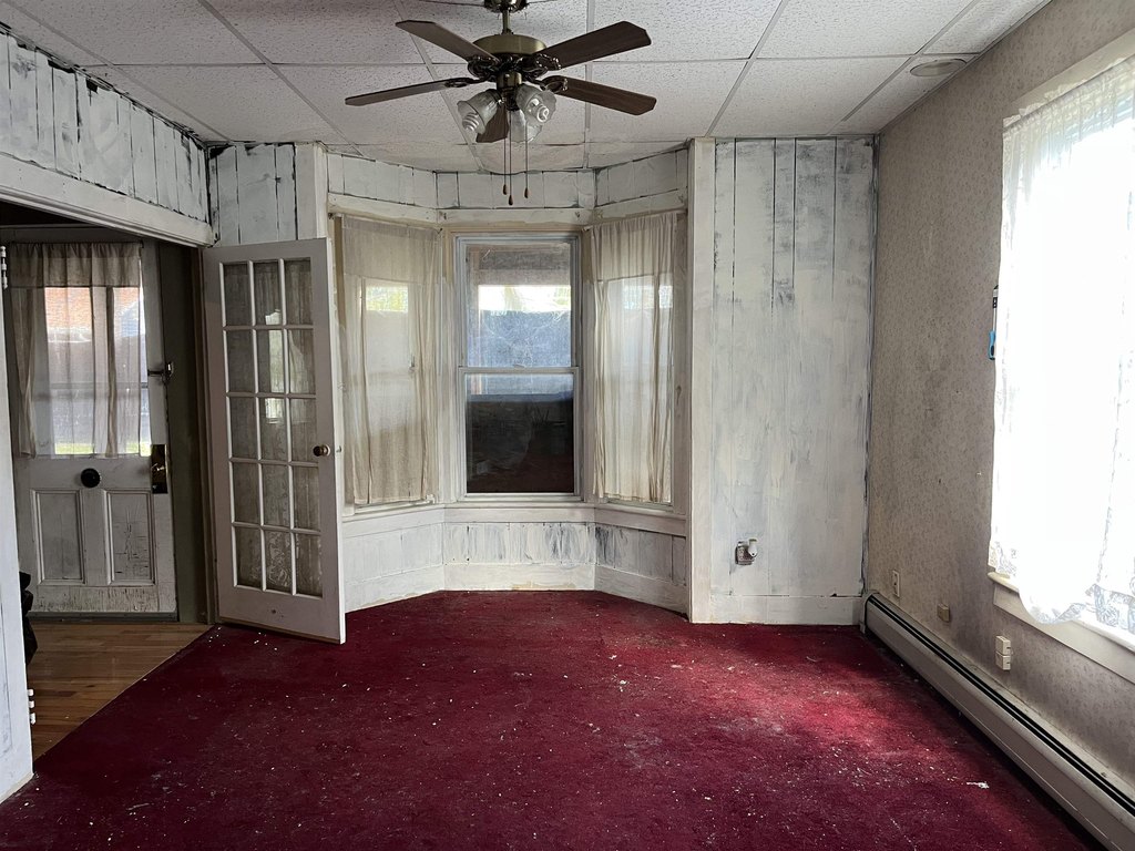 budget Troy Vermont home under 150,000