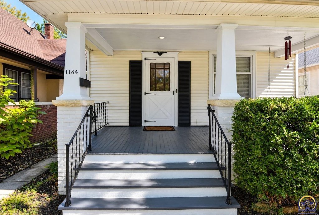 under 150000 housing Topeka Kansas