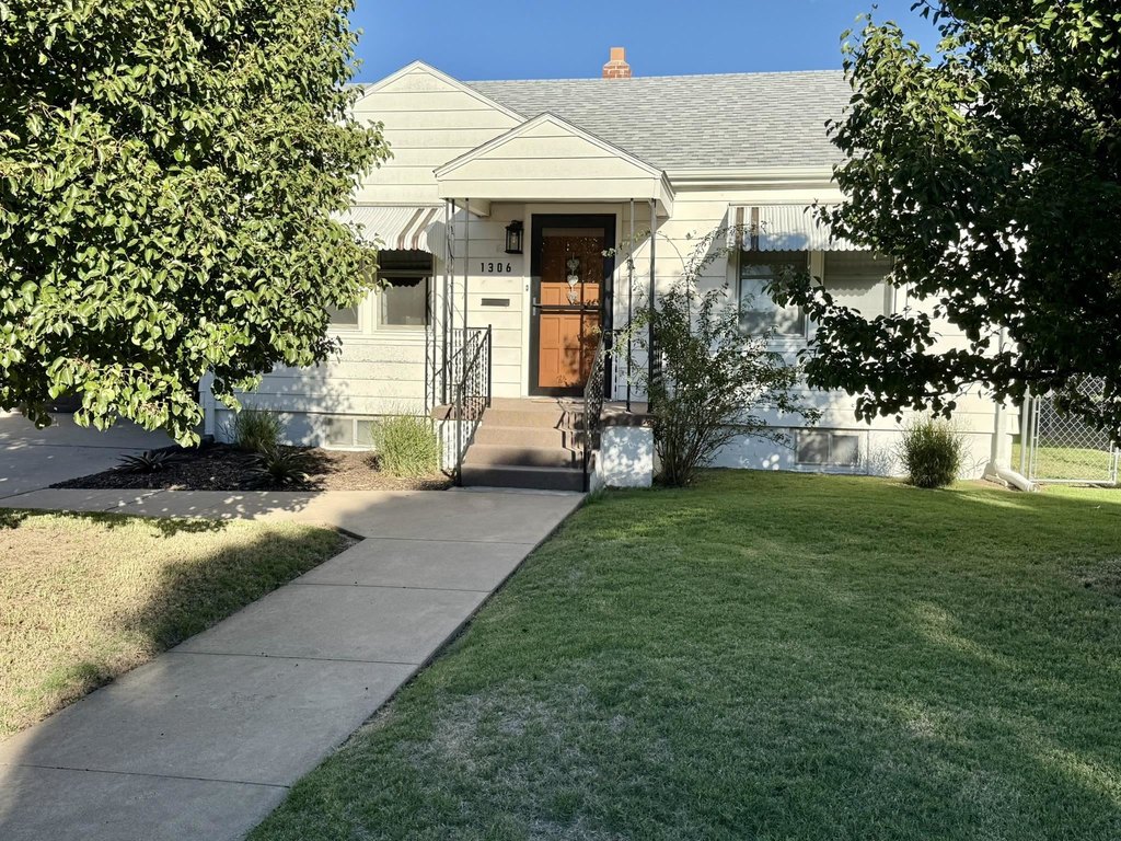 affordable house under 150K Great Bend Kansas