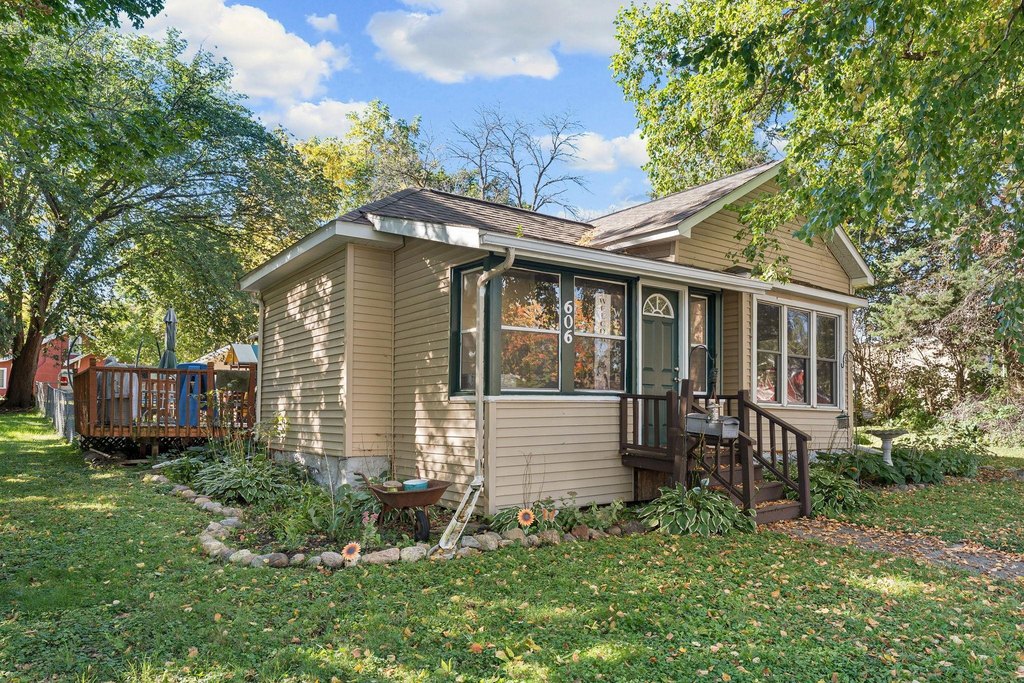 under 150000 housing Waseca Minnesota