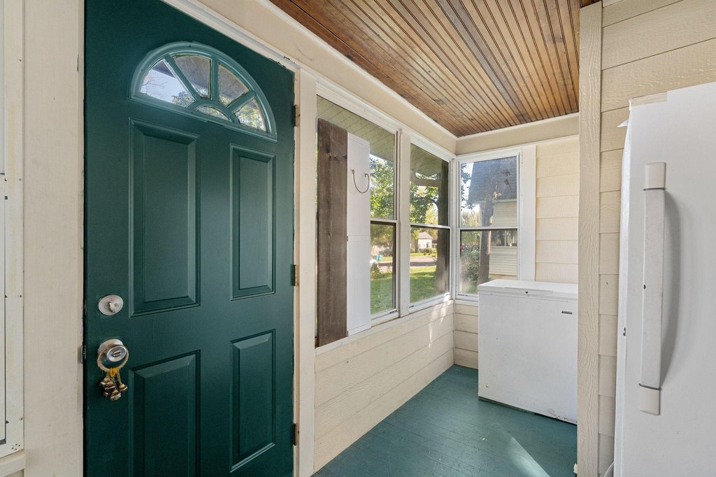 Minnesota house under $150,000 Waseca