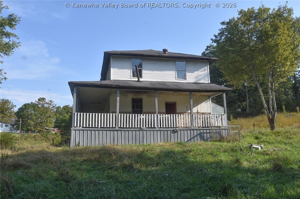 Camden On Gauley West Virginia housing under 150,000