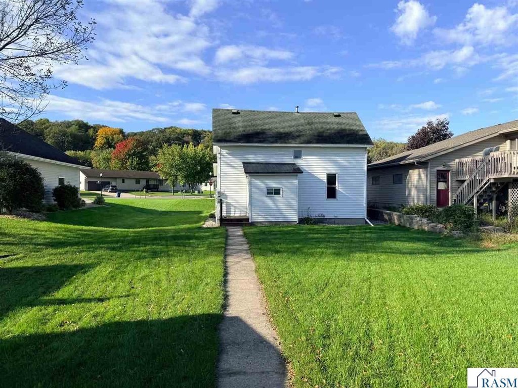 under 150000 housing New Ulm Minnesota