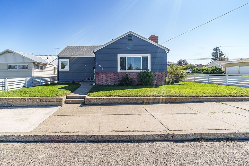 cheap housing under $150,000 Cut Bank Montana