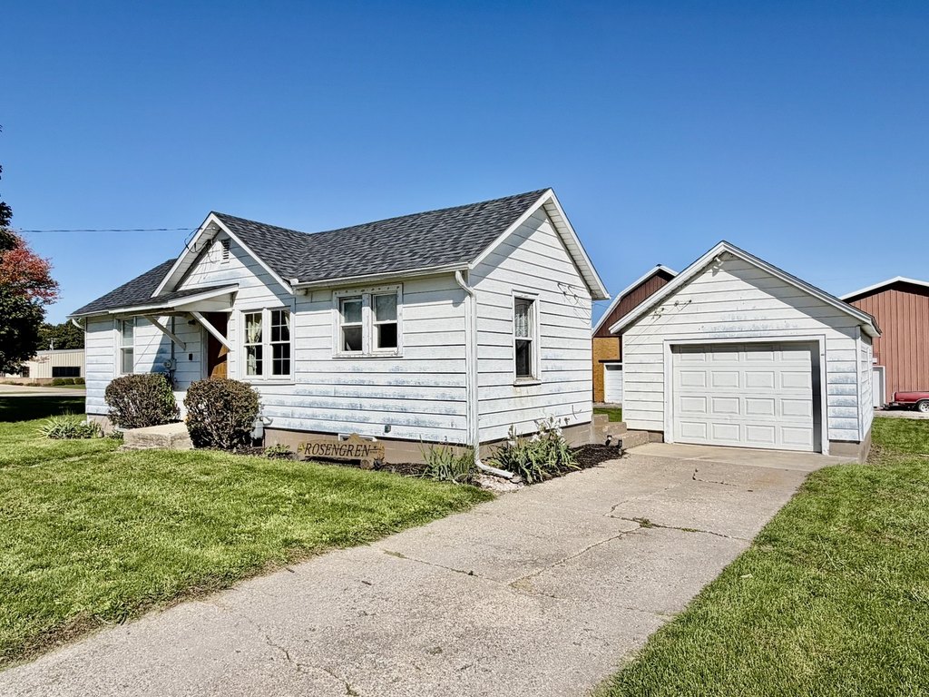 Atkinson house under 150K Illinois