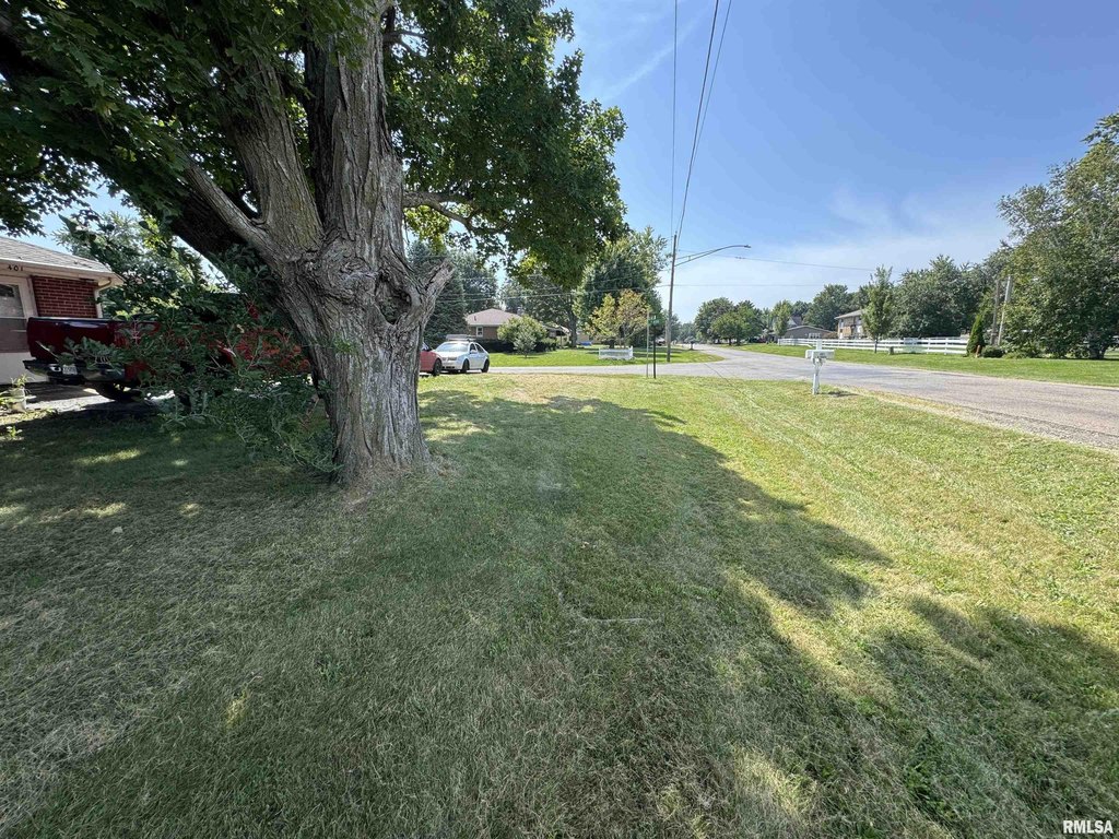 affordable house under $150,000 in Elmwood Illinois