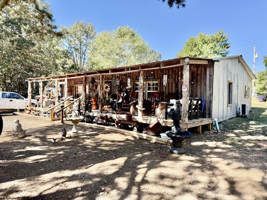 Alton Missouri under 150,000 home