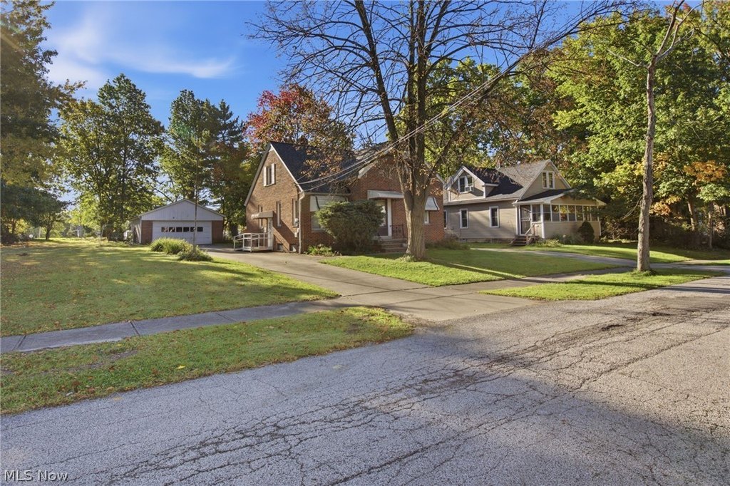 under $150,000 property in Maple Heights Ohio