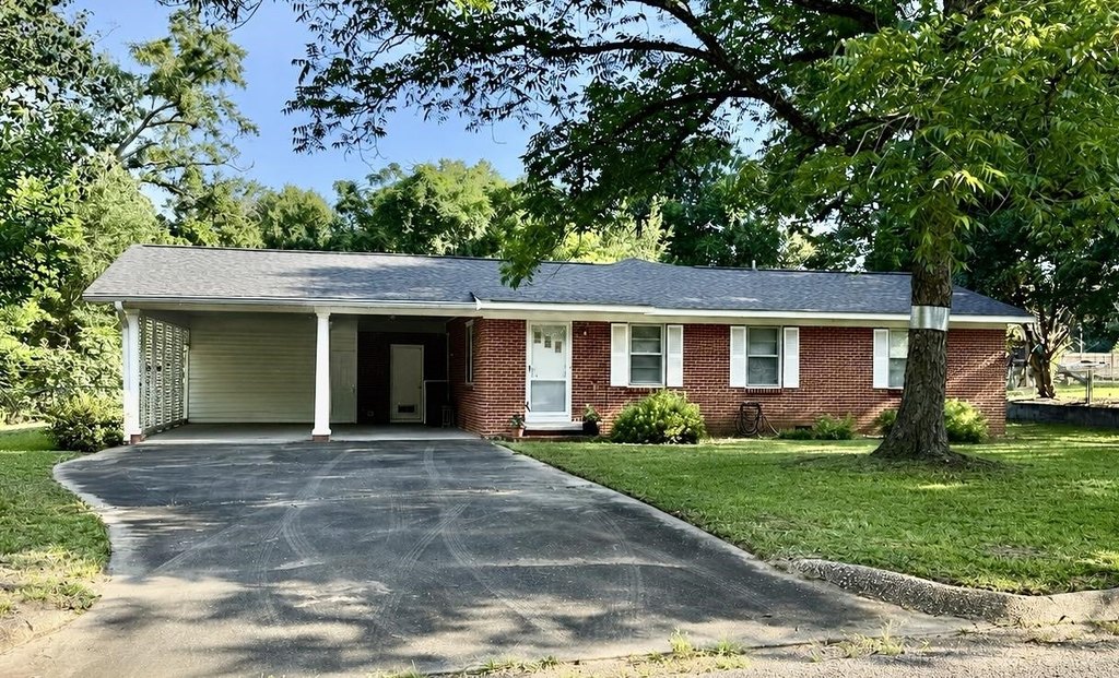 housing in Andalusia Alabama under 150000
