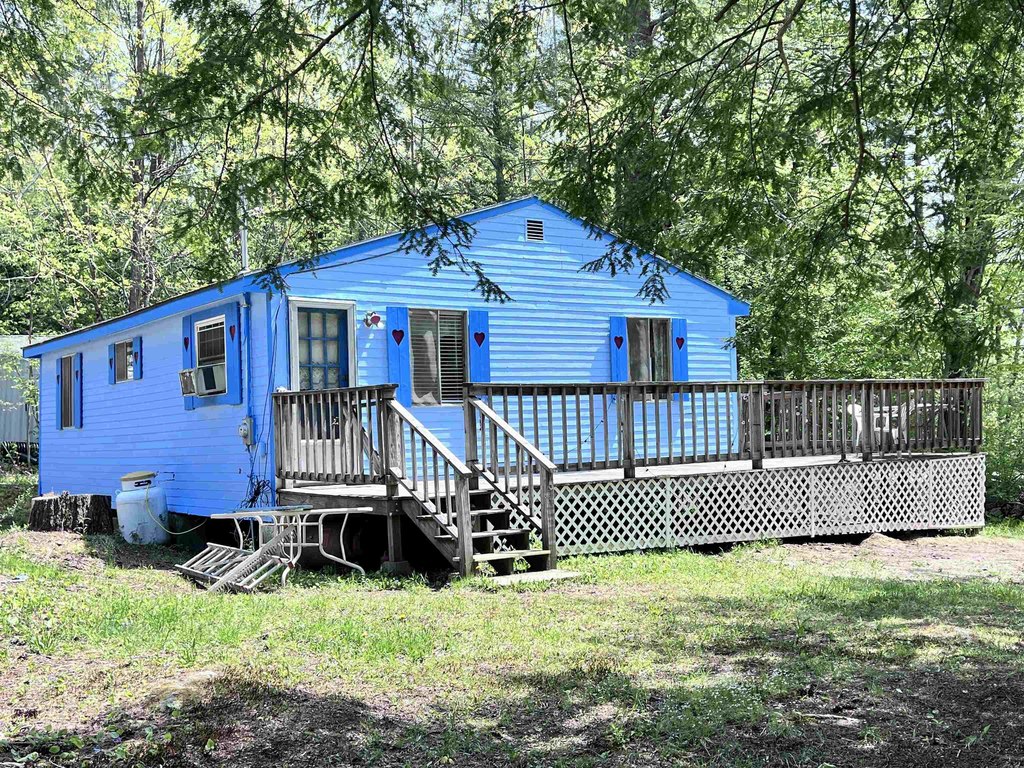 Hillsborough New Hampshire housing under 150000