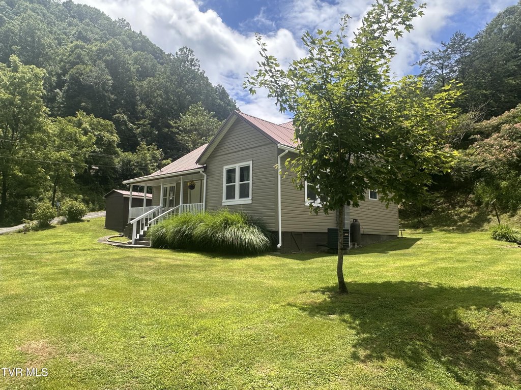Virginia house under $150,000 Grundy