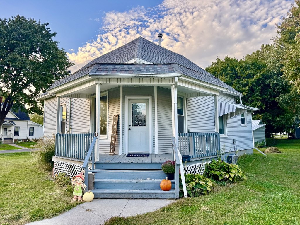Aledo Illinois housing under 150000
