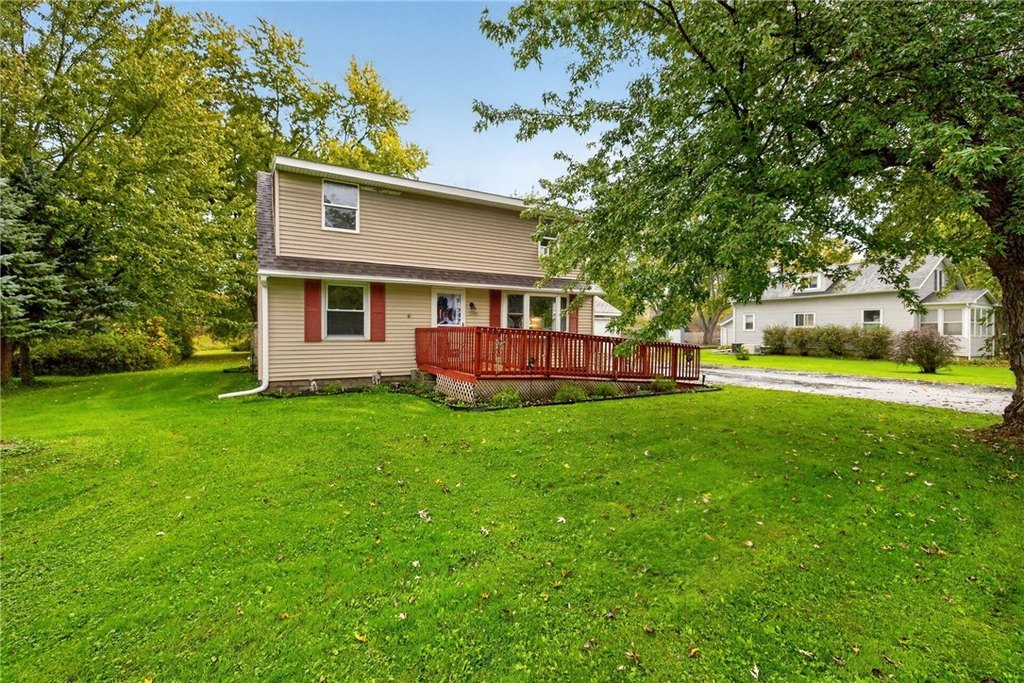 affordable house under 150K in Hilton New York