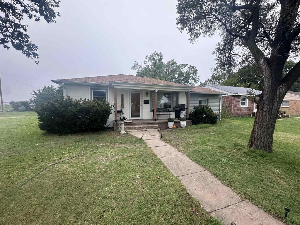 Kansas house under 150K Great Bend